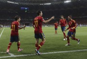 Испания - Италия - Финальный матс на чемпионате Евро 2012, 1 июля 2012 (322xHQ) C75d43201618276