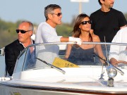 Джордж Клуни (George Clooney) arrives at Venice Film Festival, 7 September 2009 (12хHQ) 35b3ac202411305