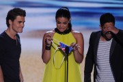 Пол Уэсли (Paul Wesley) Teen Choice Awards, California - 22.07.12 (7xHQ) Ed0624203655708