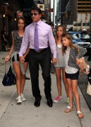 Сильвестр Сталлоне (Sylvester Stallone) Arrive the Letterman Show with wife and Daughters July 19, 2010 - 10xHQ B2ee74207609579